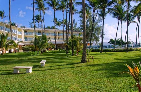 Residence Hoteliere Le Carayou レ・トロワ・イレ エクステリア 写真